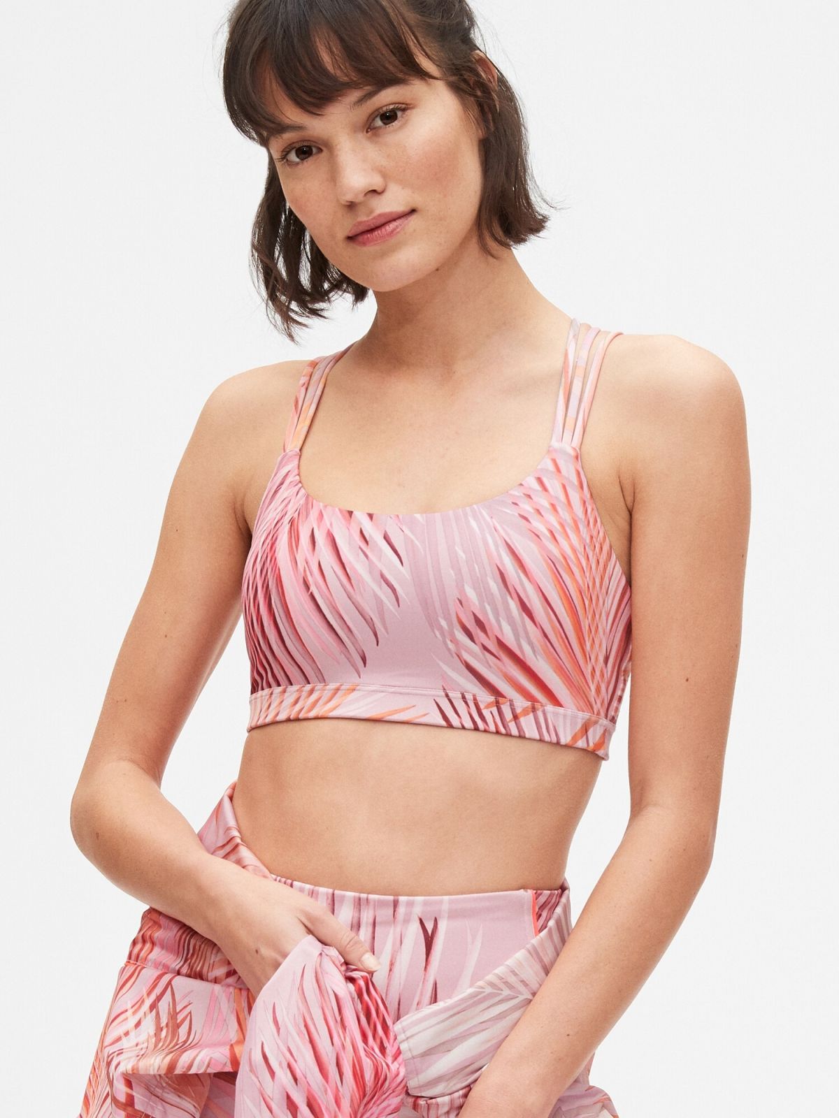 GapFit Eclipse Medium Support Strappy Sports Bra-335778050