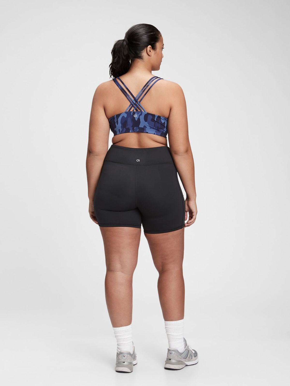 GapFit Eclipse Medium Support Strappy Sports Bra-335778068
