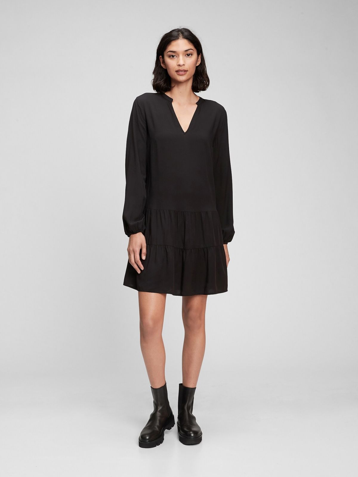 Μαύρο V-neck Μίνι Φόρεμα-728016001