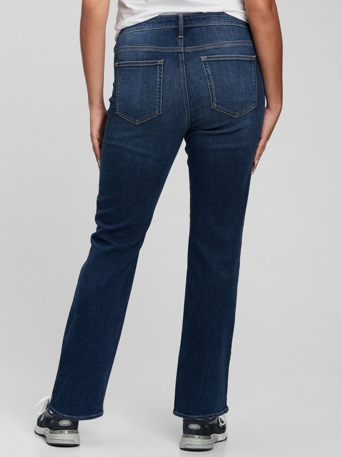 Mid Rise Classic Straight Leg Jeans Παντελόνι με Washwell-764836000