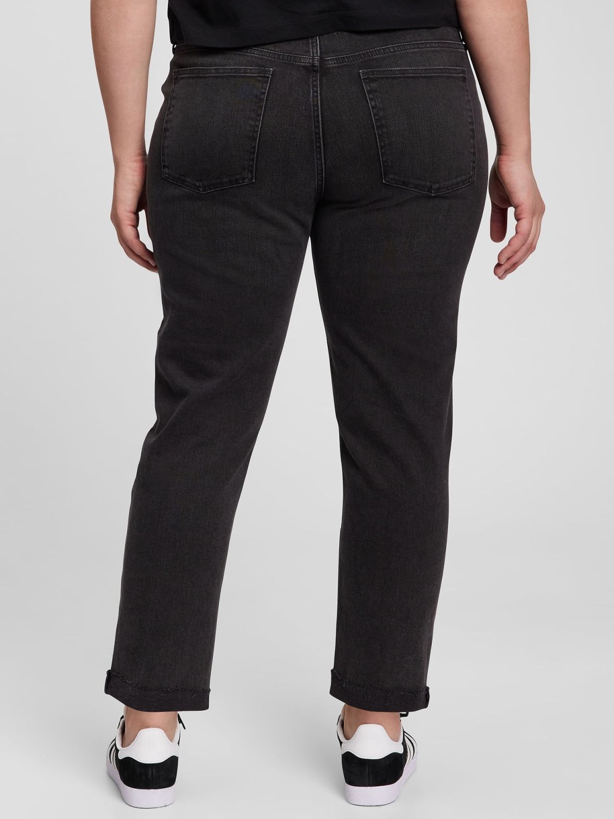Μαύρο Mid Rise Girlfriend Jean Παντελόνι με Washwell-852812000