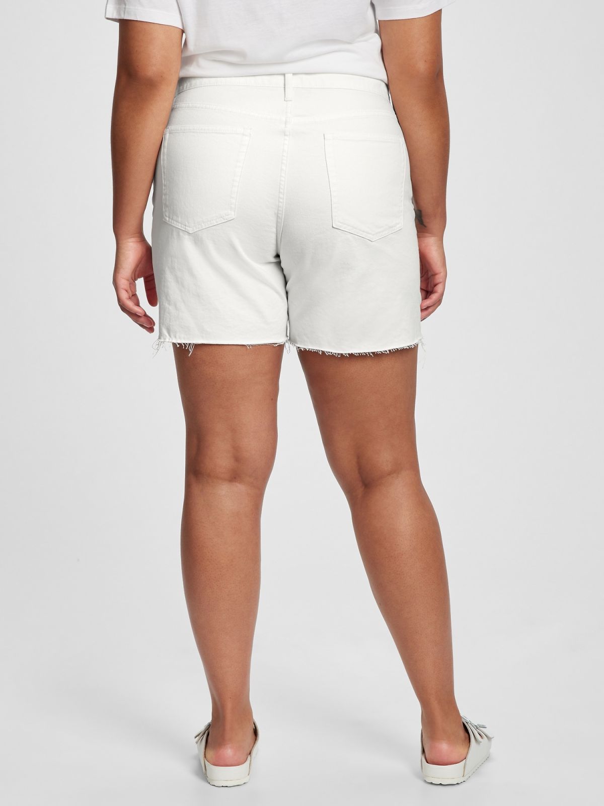 V-CHEEKY SHORT-404641000