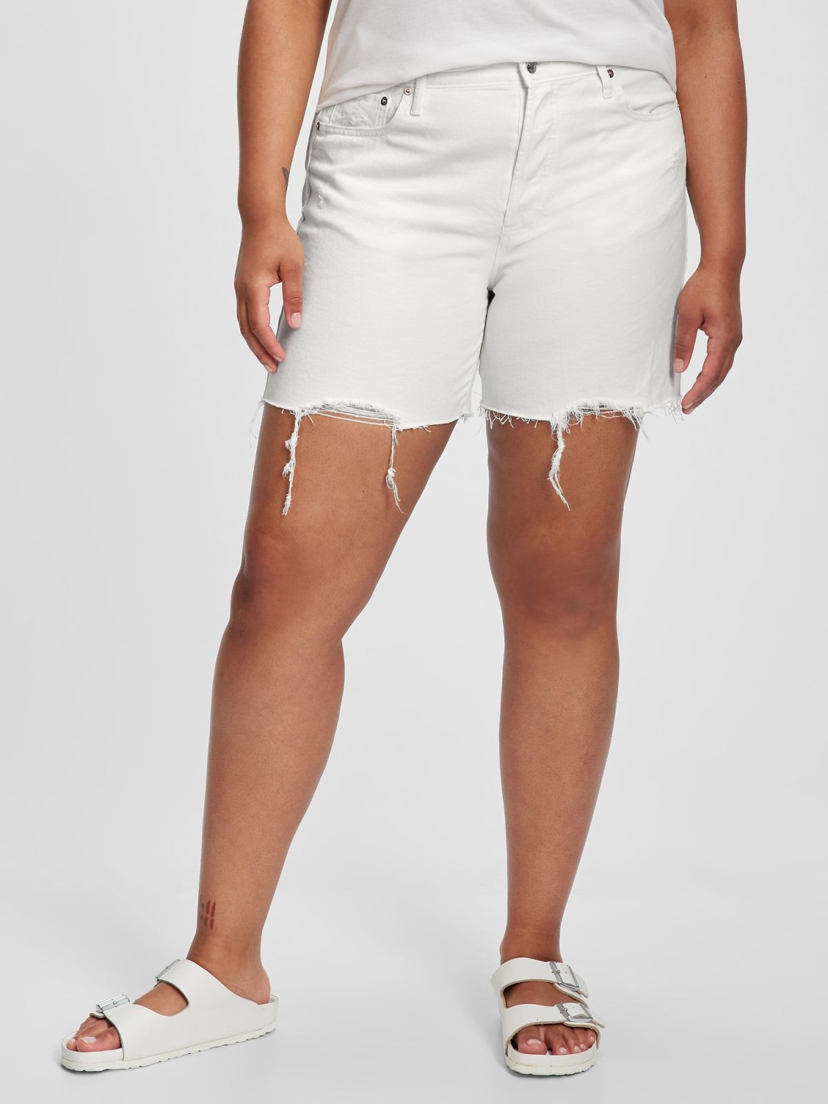 V-CHEEKY SHORT-404641000