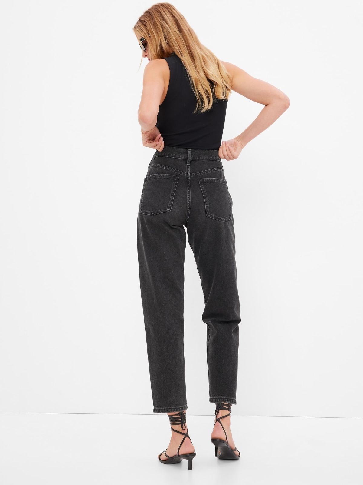 Μαύρο High Rise Barrel Jean Παντελόνι με Washwell-406726000