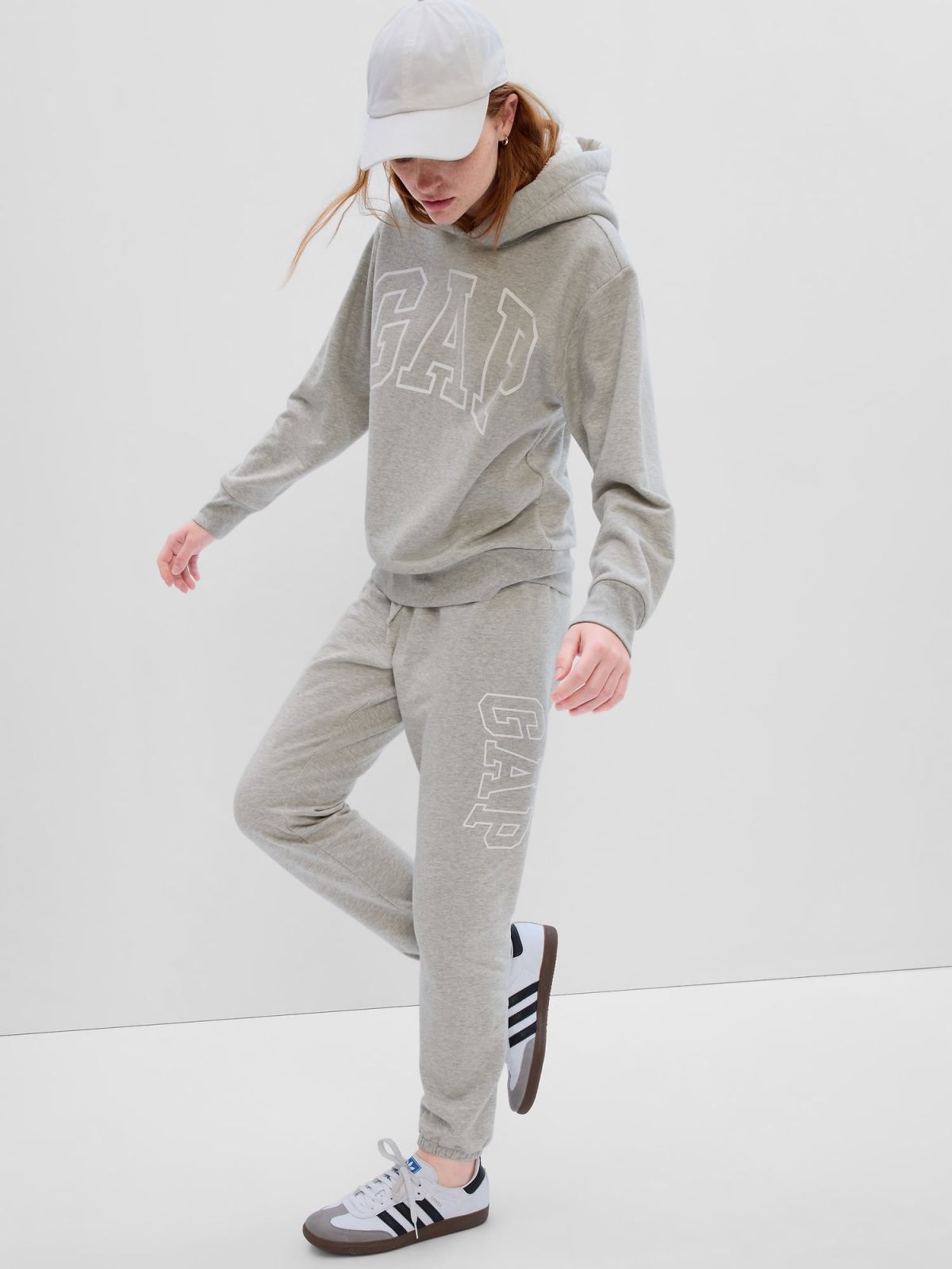 Γκρι Gap Logo Jogger Παντελόνι-518770002