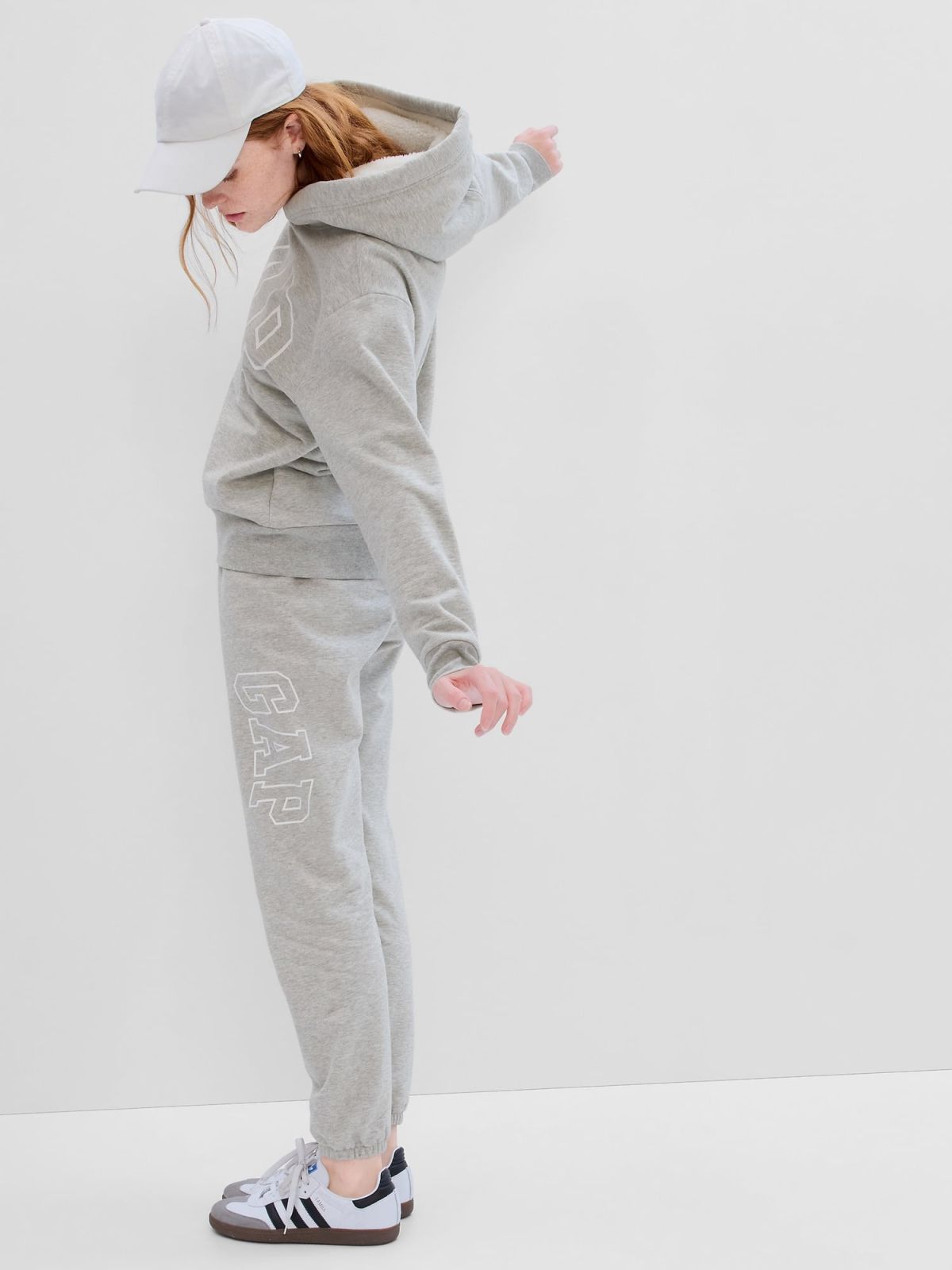 Γκρι Gap Logo Jogger Παντελόνι-518770002