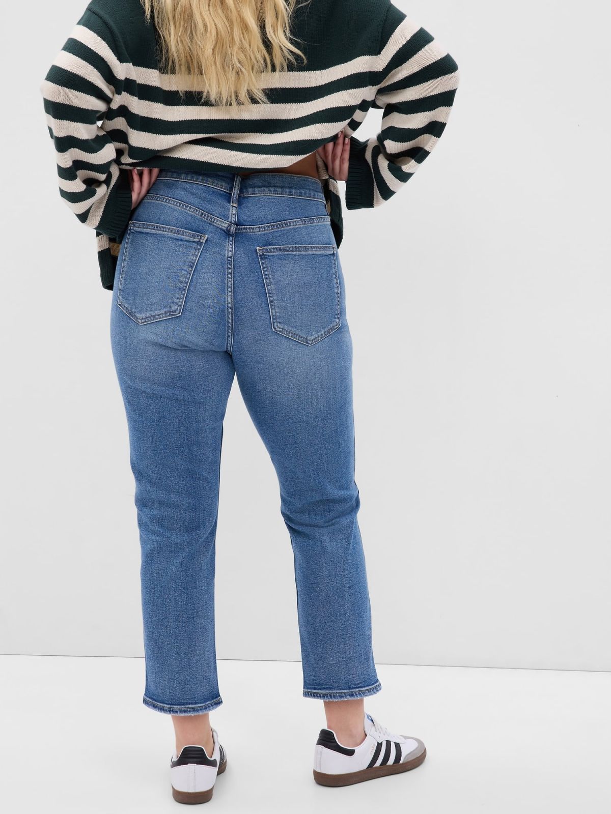 High Rise Vintage Slim Jeans-660537000