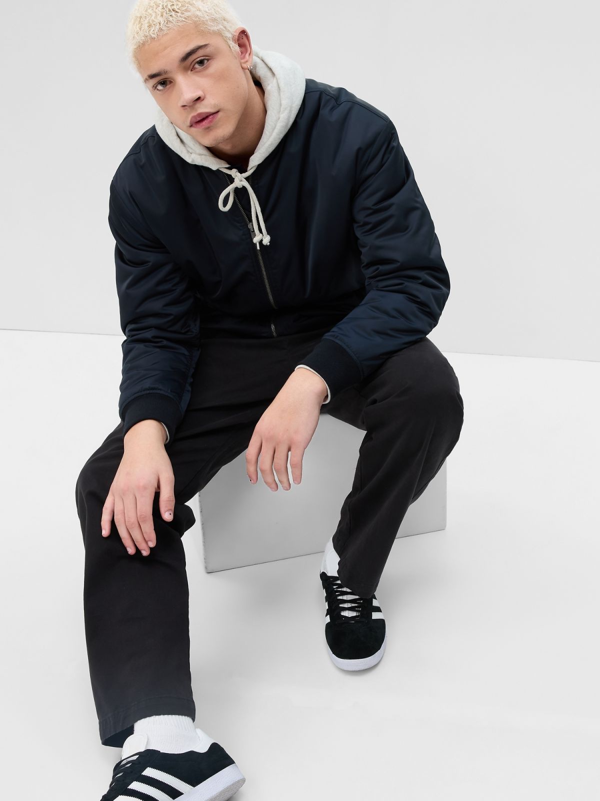 '90s Loose Khakis-598213000