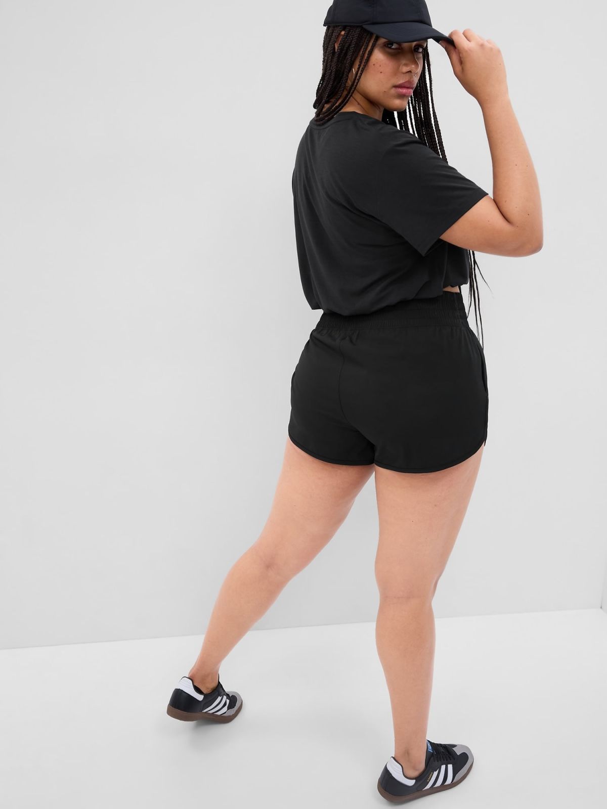 Μαύρο GapFit Recycled High Rise Running Σορτς-585667001