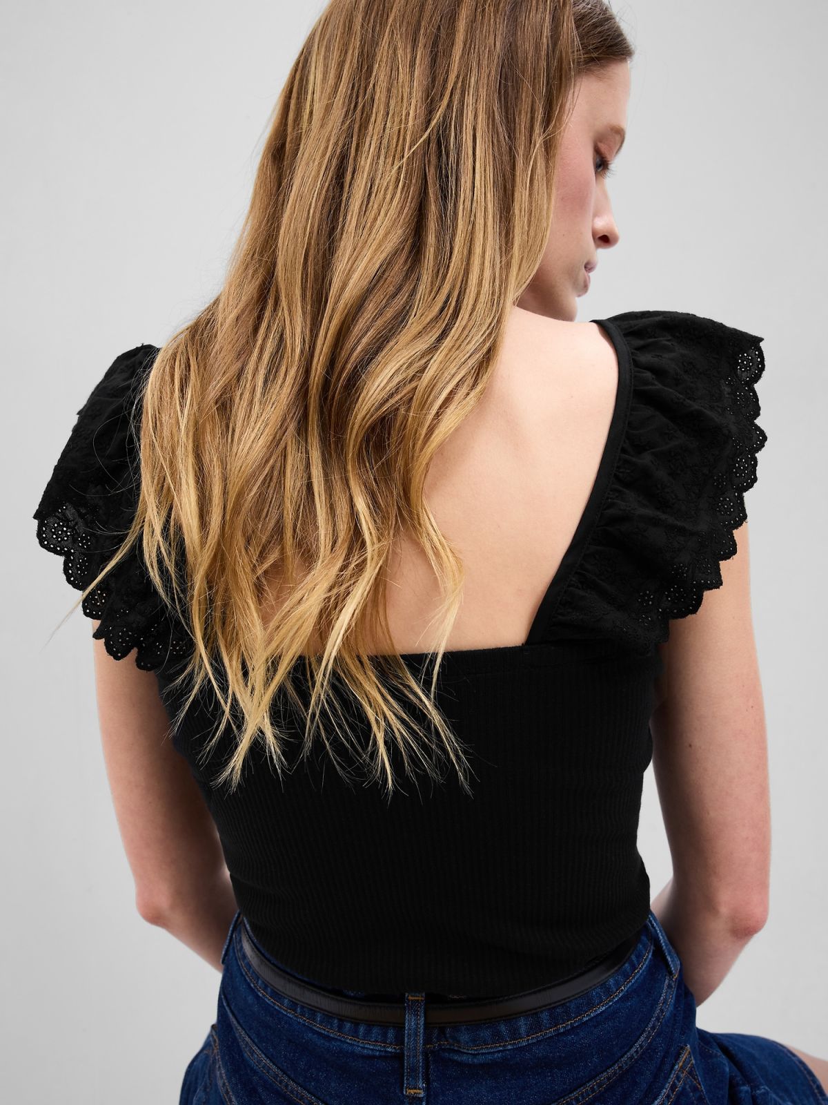 Μαύρη Rib Eyelet Flutter Sleeve Αμάνικη Μπλούζα-627263000