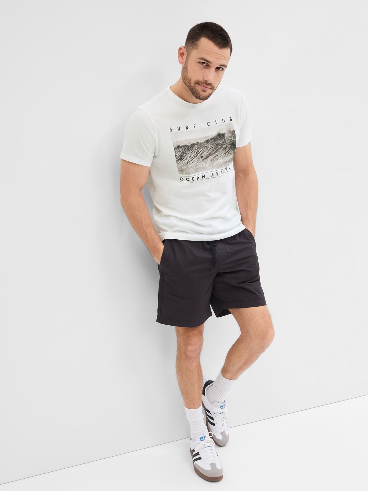 Vintage Graphic T-Shirt-673333000