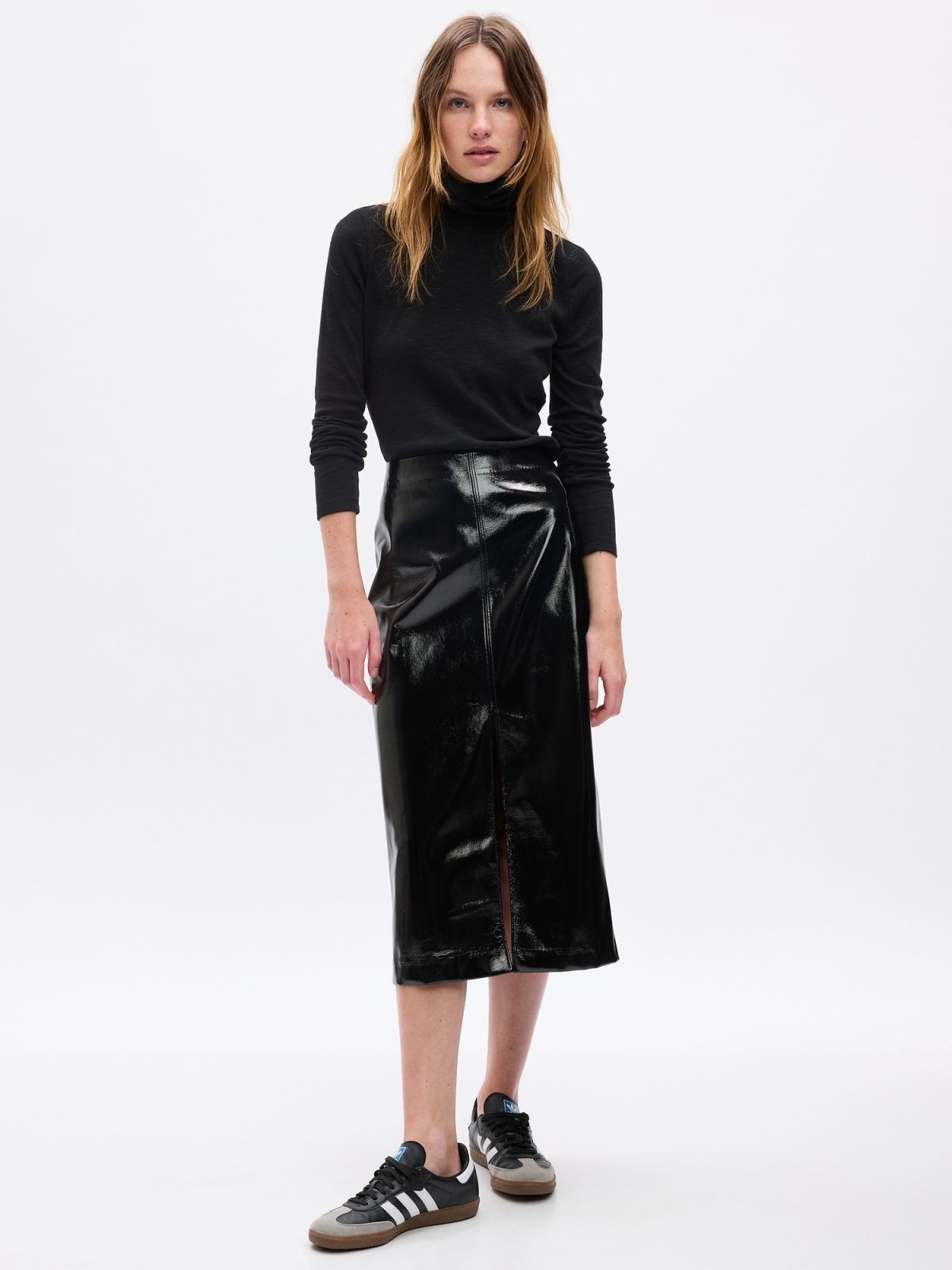 Μαύρη Essential Rib Turtleneck Μπλούζα-810808007