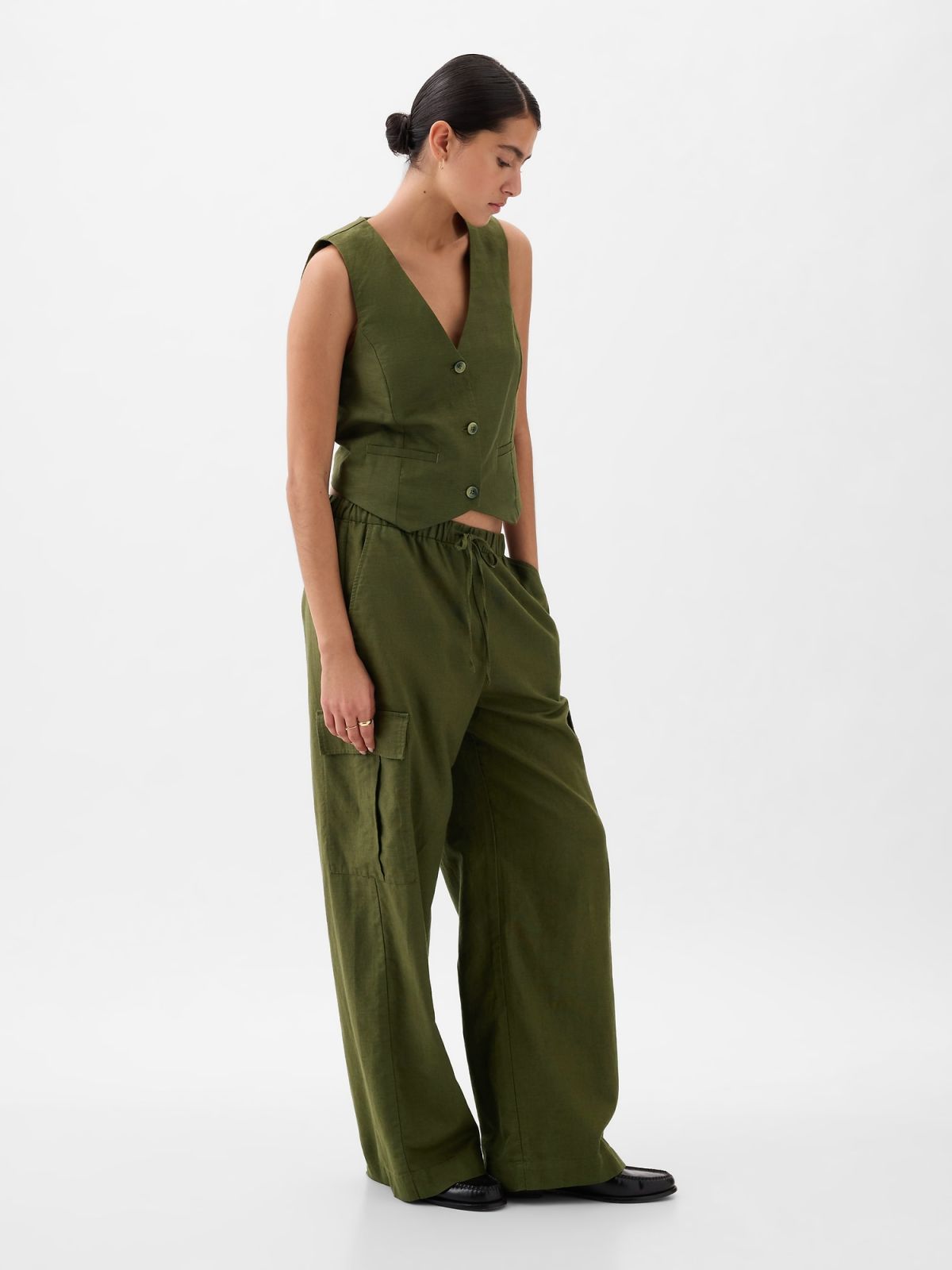 Mid Rise Linen-Cotton Pull-On Cargo Pants-855963001