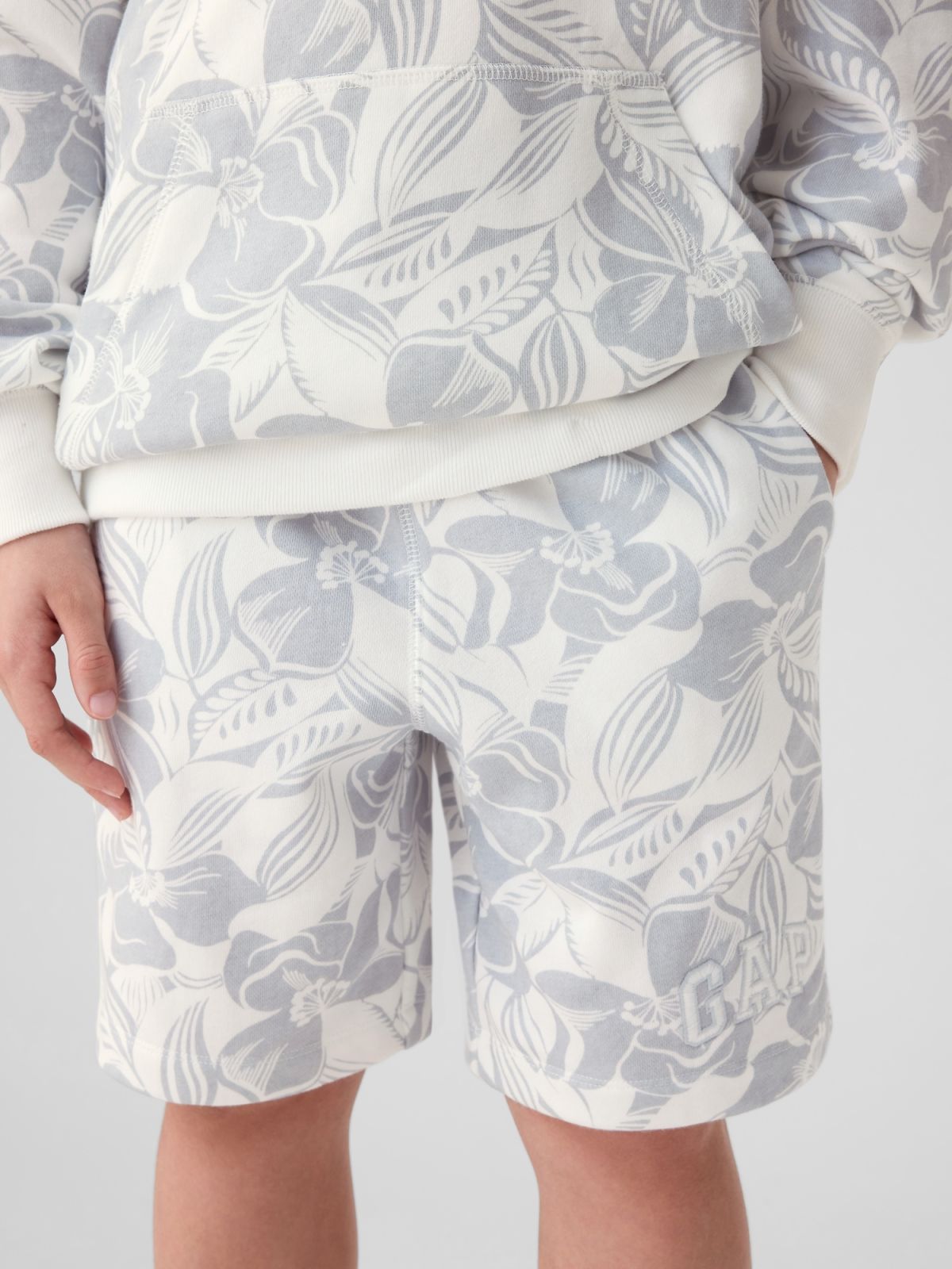 Άσπρο Παιδικό Gap Logo Pull-On Σορτς-410087000