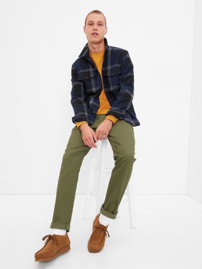 Πράσινο Modern Khakis Σε Γραμμή Slim Fit με GapFlex-440943027